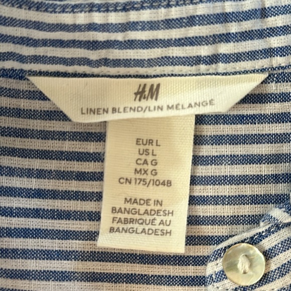 H&M Ruffled Neckline and Sleeves Seersucker Tunic Blouse Sz L - Picture 7 of 8